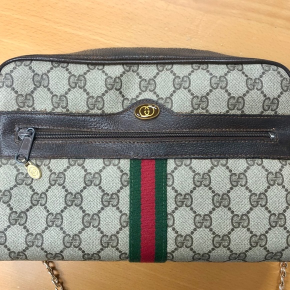 Authentic Gucci Crossbody Bag-Vintage! Make Offer! - Picture 9 of 15